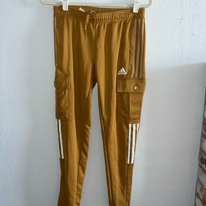 Adidas sweatpants